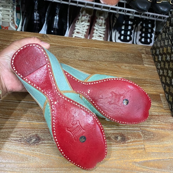 Teal Juttis - Picture 8 of 8